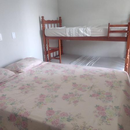 גוארויה Recanto Bellamar Pousada E Hostel מראה חיצוני תמונה