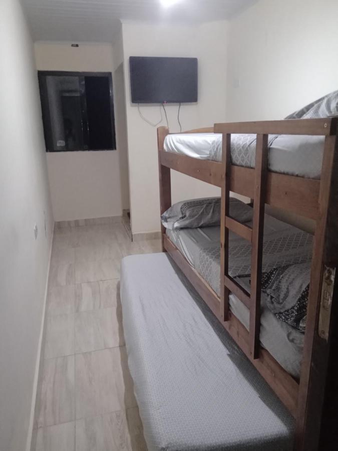 גוארויה Recanto Bellamar Pousada E Hostel חדר תמונה